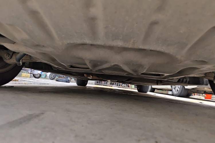 Used BMW 5 Series 2013 525Li Leading Model Chassis Front