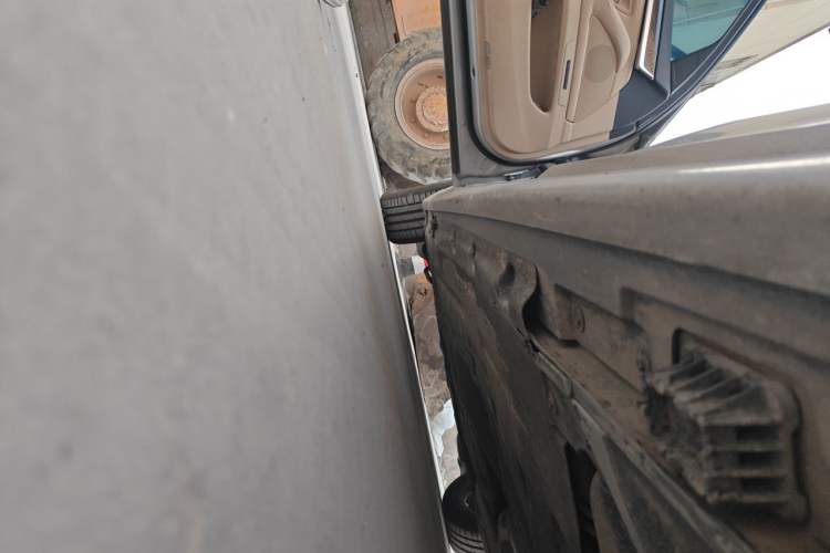 Used BMW 5 Series 2013 525Li Leading Model Chassis Rear Left