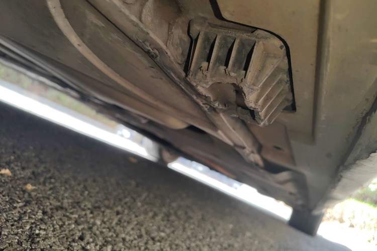 Used BMW 5 Series 2013 525Li Luxury Model Chassis Rear Right