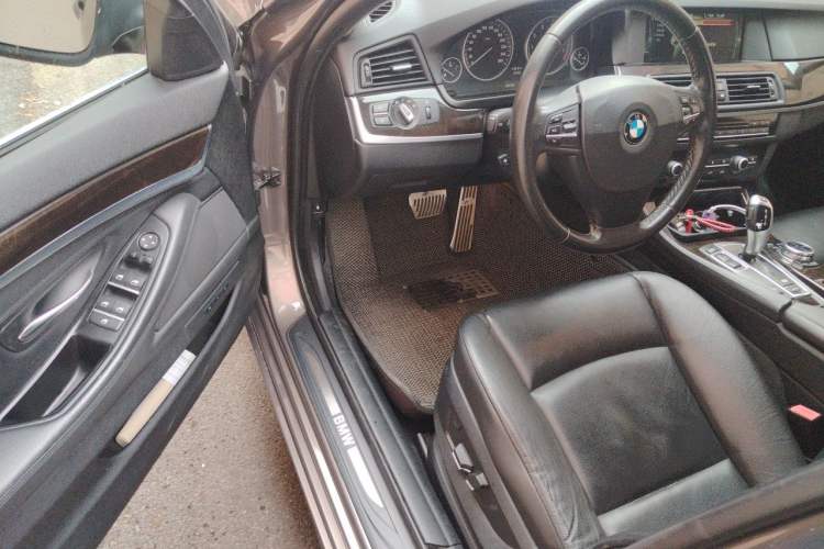 Used BMW 5 Series 2013 525Li Luxury Model Driver Seat