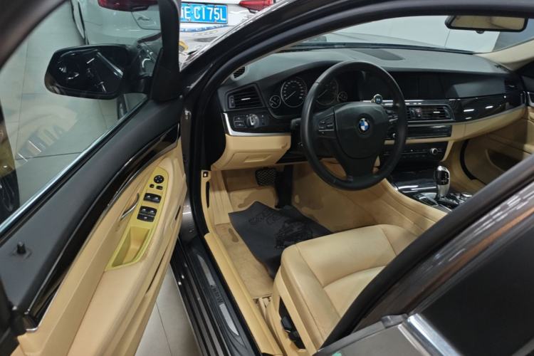 Used BMW 5 Series 2013 525Li Leading Model Driver Seat