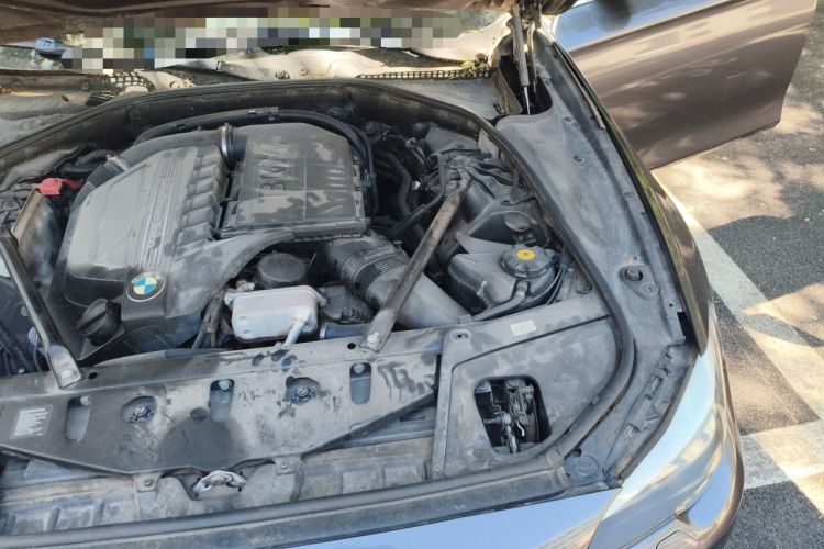 Used BMW 5 Series 2013 535Li Luxury Model Engine Bay Left