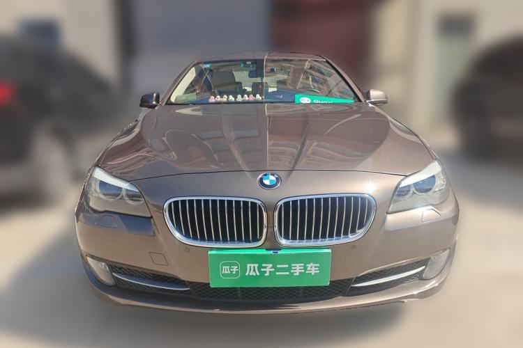 Used BMW 5 Series 2013 530Li Leading Model Front
