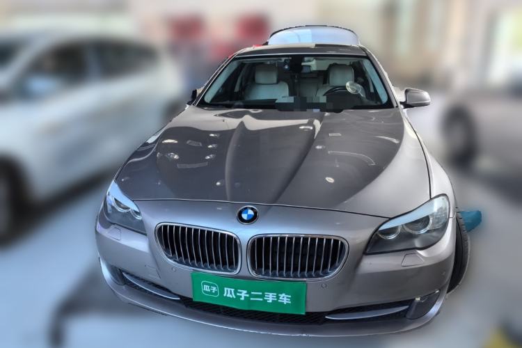 Used BMW 5 Series 2013 530Li Leading Model Front