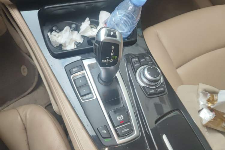 Used BMW 5 Series 2013 520Li Elegant Edition Gear Lever