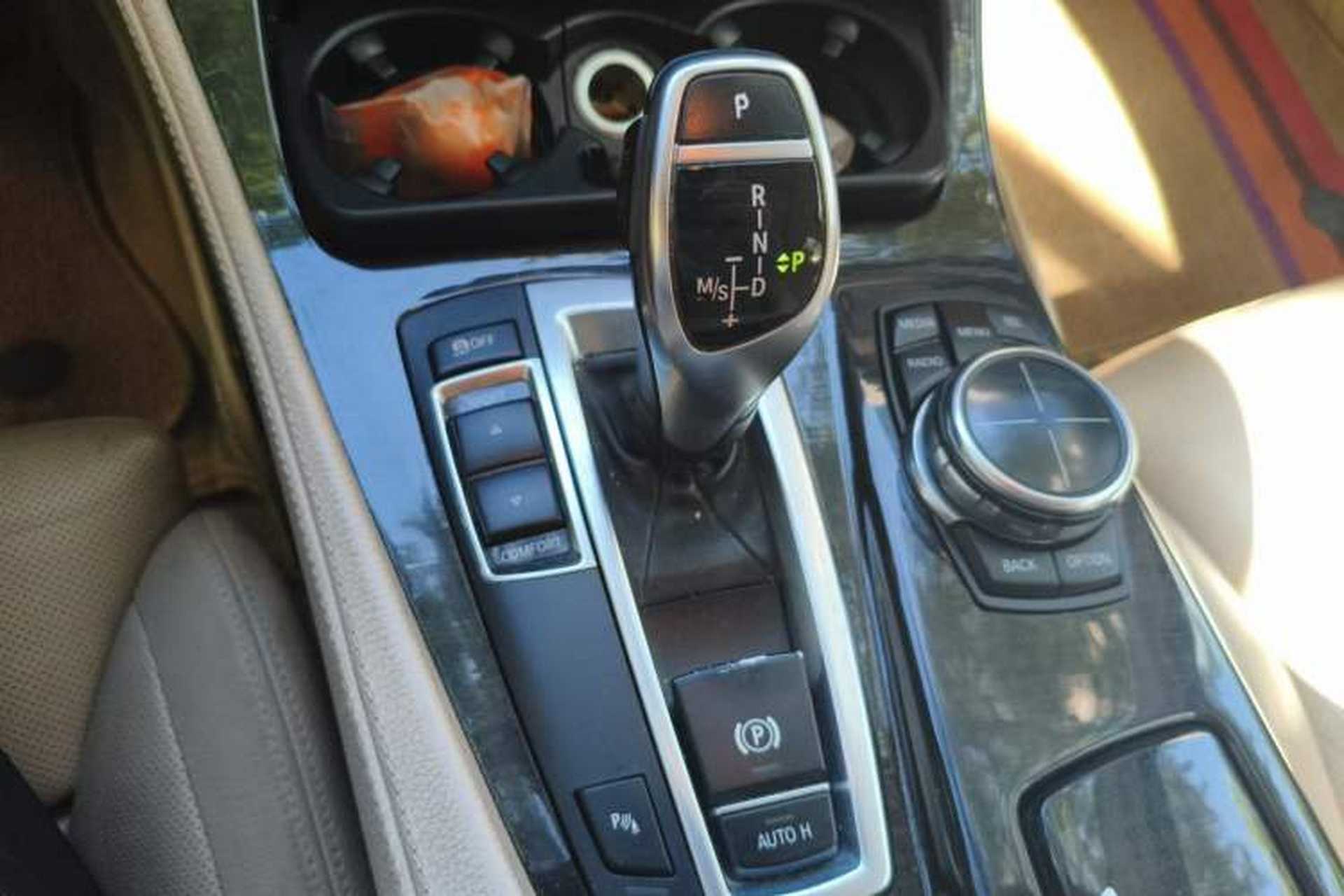 Used BMW 5 Series 2013 535Li Luxury Model Gear Lever