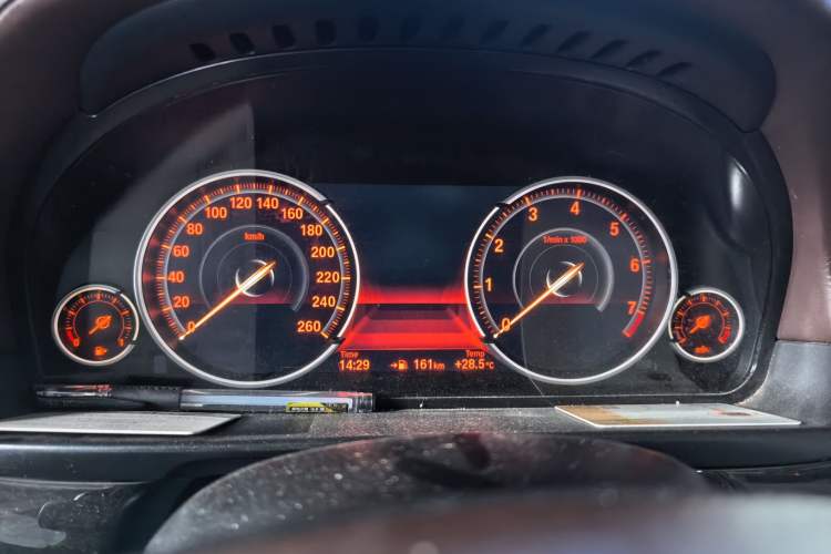 Used BMW 5 Series 2013 530Li Leading Model Instrument Cluster