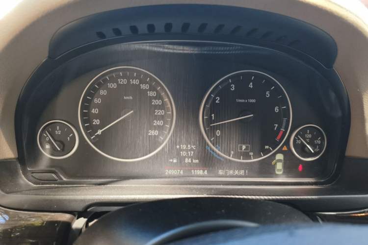 Used BMW 5 Series 2013 535Li Luxury Model Instrument Cluster
