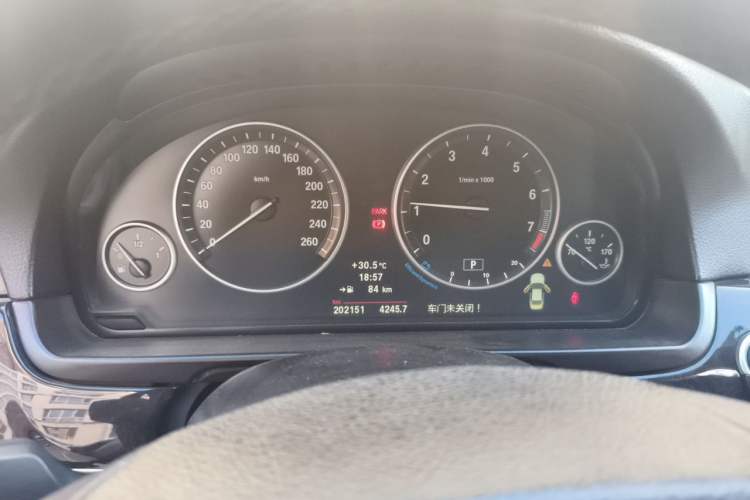 Used BMW 5 Series 2013 525Li Leading Model Instrument Cluster