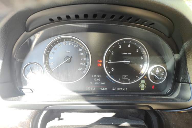 Used BMW 5 Series 2013 525Li Luxury Model Instrument Cluster