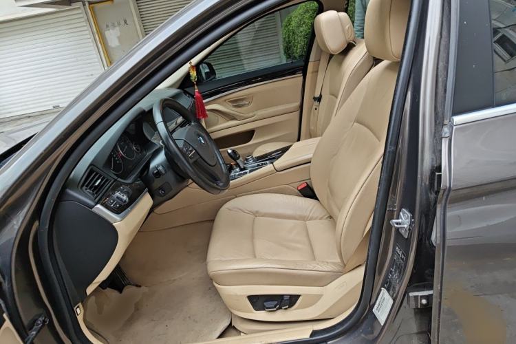 Used BMW 5 Series 2013 525Li Leading Model Left Front Seat