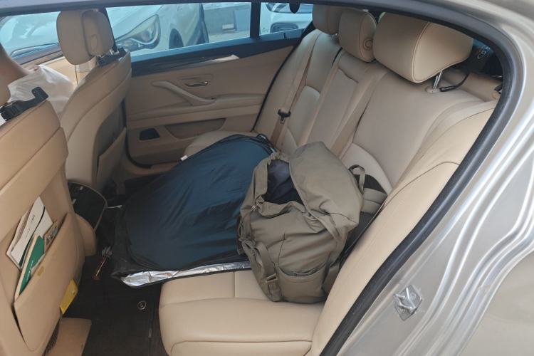 Used BMW 5 Series 2013 525Li Leading Model Left Rear Seat