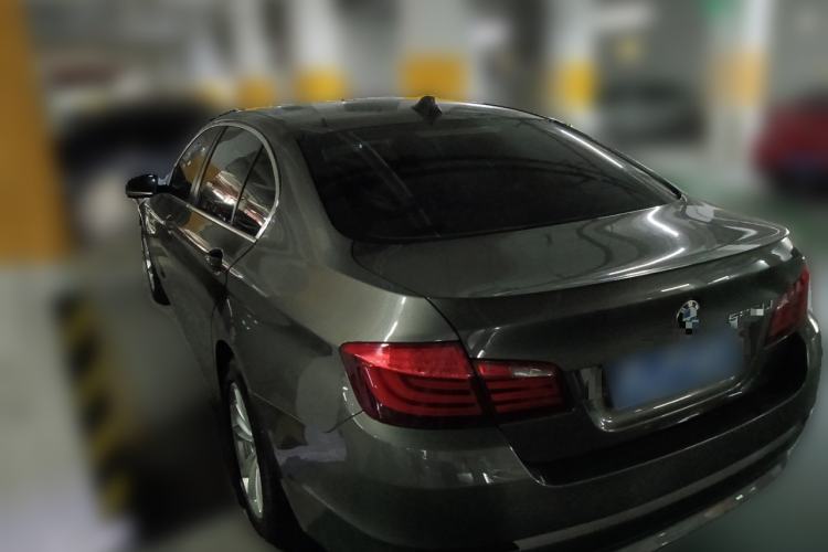 Used BMW 5 Series 2013 525Li Luxury Model Rear Left 45 Deg