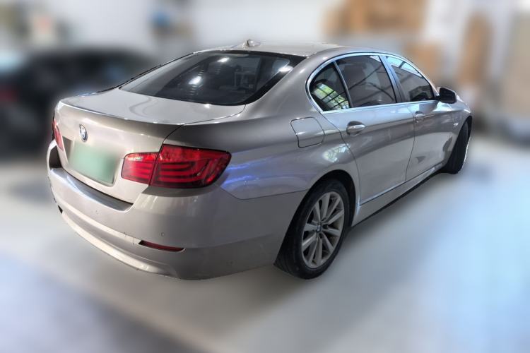 Used BMW 5 Series 2013 530Li Leading Model Rear Right 45 Deg