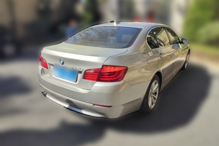 Used BMW 5 Series 2013 525Li Luxury Model Rear Right 45 Deg
