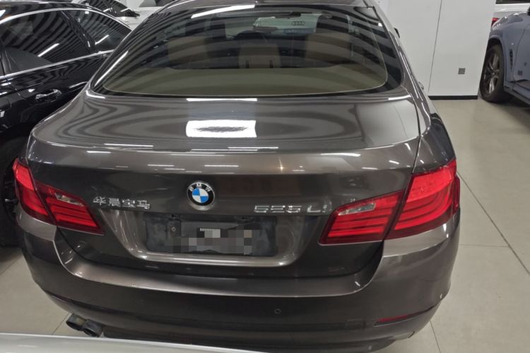 Used BMW 5 Series 2013 525Li Leading Model Rear