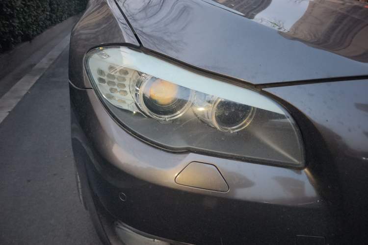 Used BMW 5 Series 2013 530Li Leading Model Right Front Headlight