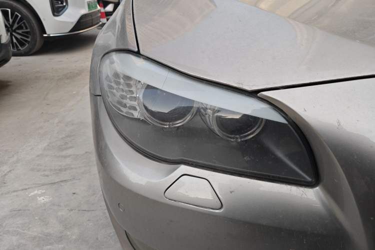 Used BMW 5 Series 2013 525Li Leading Model Right Front Headlight