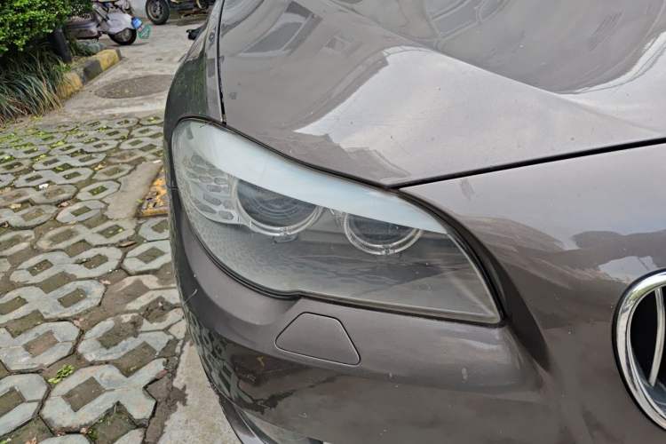 Used BMW 5 Series 2013 525Li Leading Model Right Front Headlight