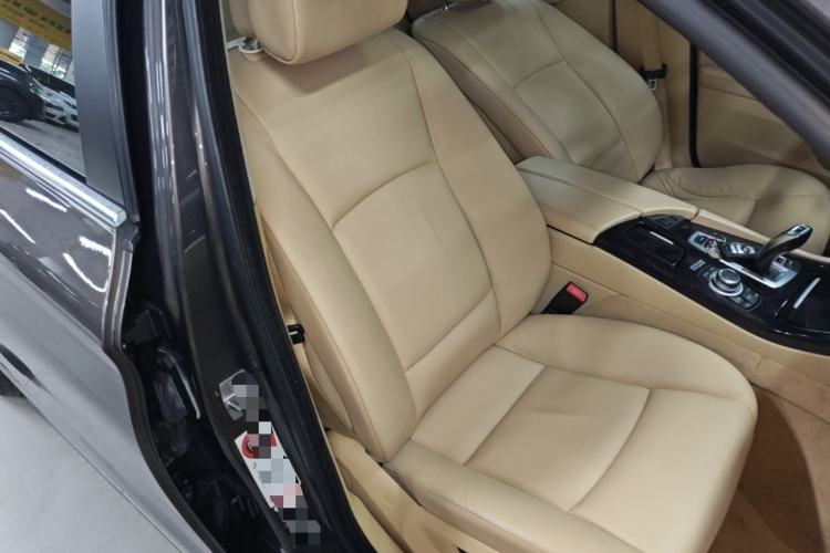 Used BMW 5 Series 2013 525Li Leading Model Right Front Seat