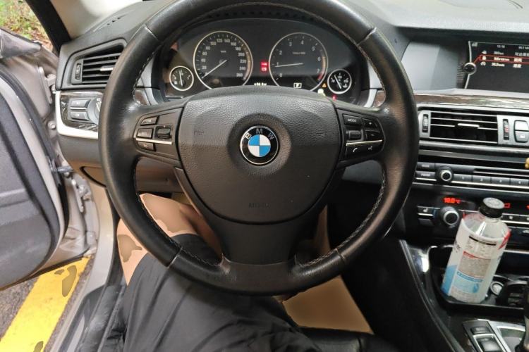 Used BMW 5 Series 2013 525Li Leading Model Steering Wheel