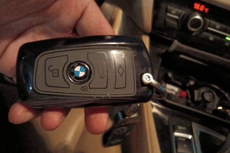 Used BMW 5 Series 2013 525Li Luxury Model Vehicle Key