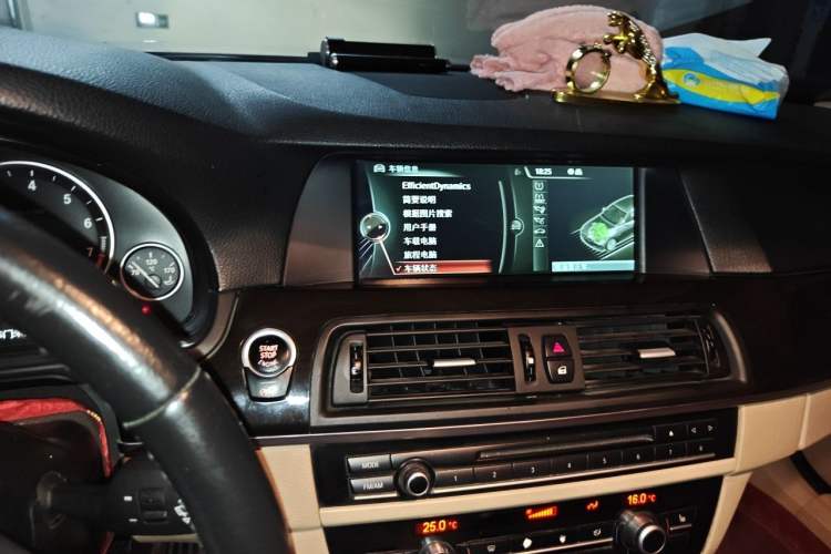 Used BMW 5 Series 2013 525Li Luxury Model Audio And AC Panel
