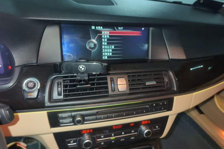 Used BMW 5 Series 2013 525Li Luxury Model Audio And AC Panel