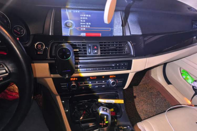 Used BMW 5 Series 2013 520Li Elegant Edition Audio And AC Panel