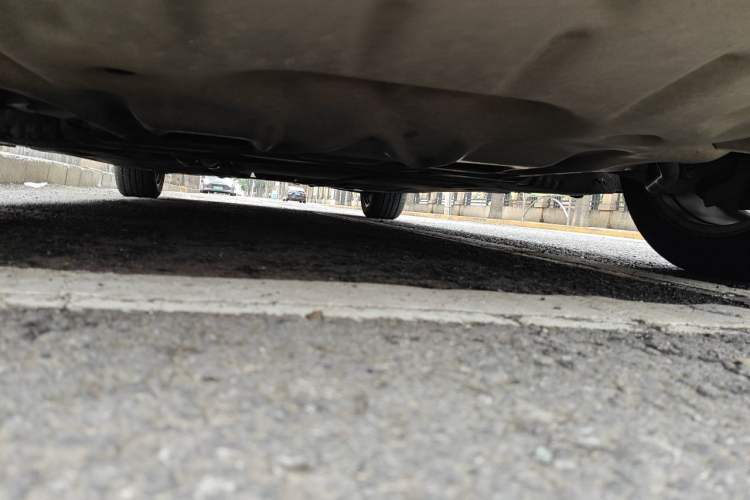 Used BMW 5 Series 2013 530Li Leading Model Chassis Front