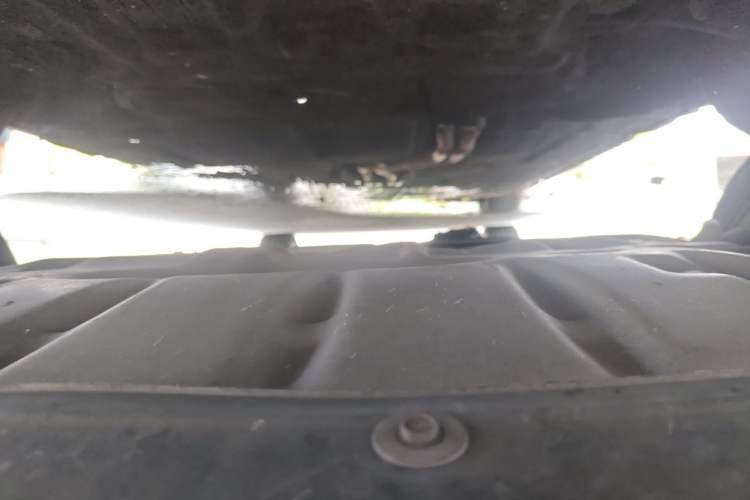 Used BMW 5 Series 2013 530Li Leading Model Chassis Front