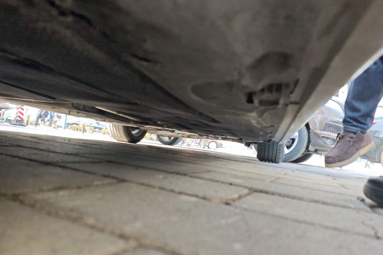 Used BMW 5 Series 2013 520Li Elegant Edition Chassis Front Left