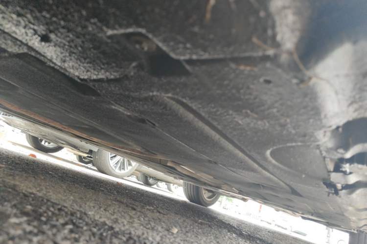 Used BMW 5 Series 2013 525Li Zhuole Edition Chassis Front Left