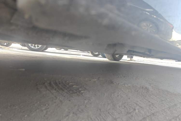 Used BMW 5 Series 2013 525Li Luxury Model Chassis Front Left