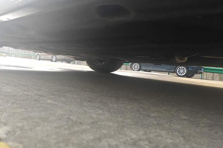 Used BMW 5 Series 2013 525Li Leading Model Chassis Front Left