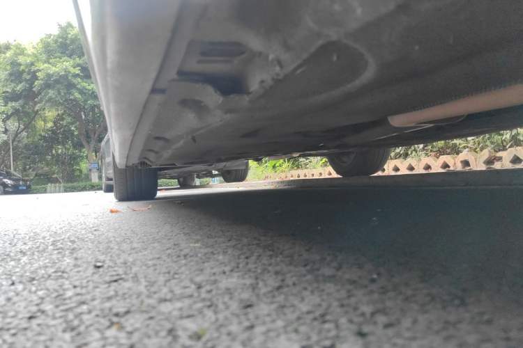 Used BMW 5 Series 2013 520Li Elegant Edition Chassis Front Right