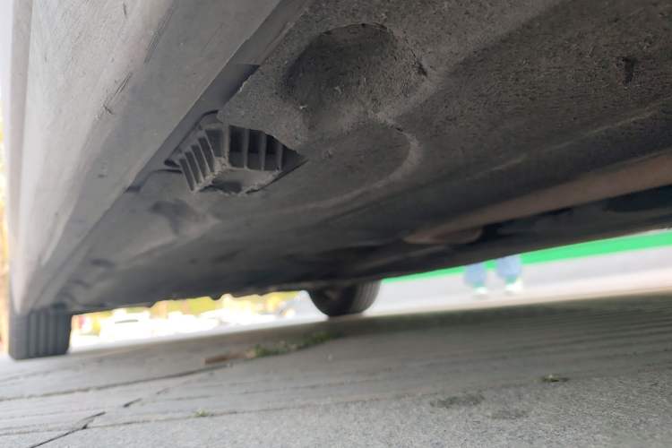 Used BMW 5 Series 2013 525Li Luxury Model Chassis Front Right