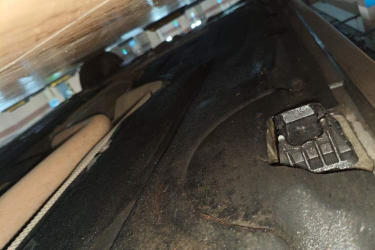 Used BMW 5 Series 2013 525Li Leading Model Chassis Front Right