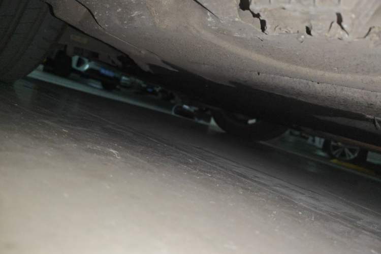 Used BMW 5 Series 2013 530Li Leading Model Chassis Front