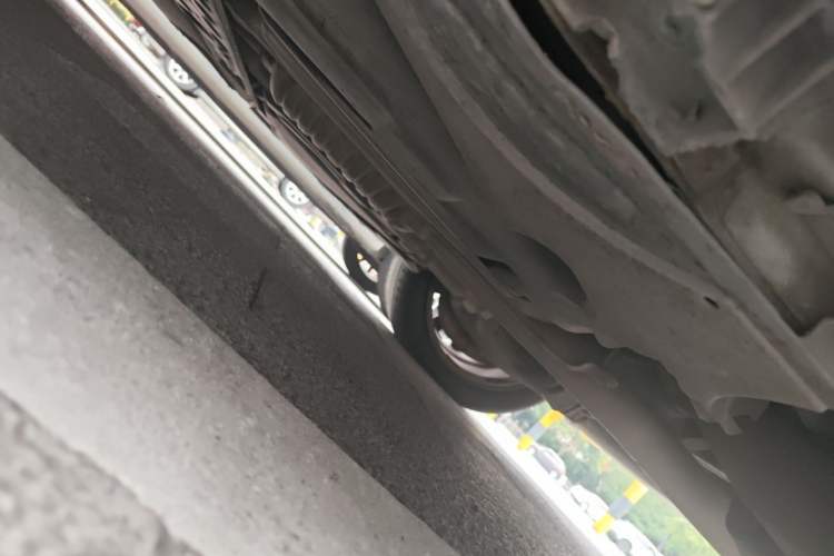 Used BMW 5 Series 2013 530Li Leading Model Chassis Rear Left