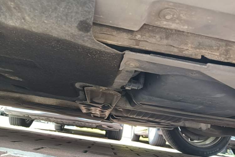 Used BMW 5 Series 2013 530Li Luxury Model Chassis Rear Left
