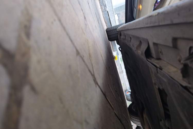 Used BMW 5 Series 2013 525Li Leading Model Chassis Rear Left