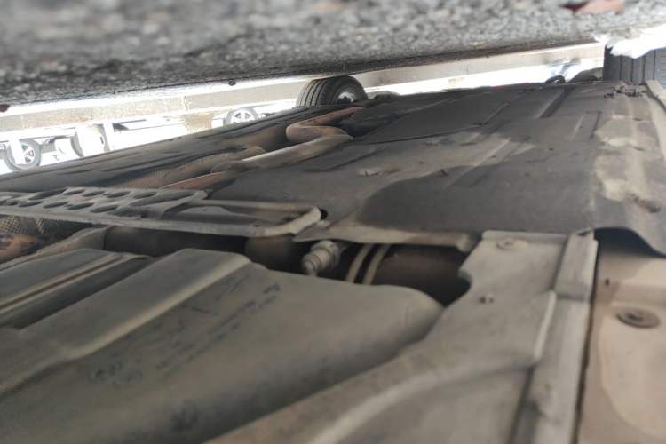 Used BMW 5 Series 2013 525Li Zhuole Edition Chassis Rear Left