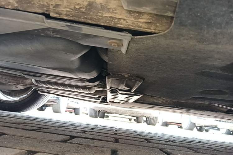 Used BMW 5 Series 2013 530Li Luxury Model Chassis Rear Right