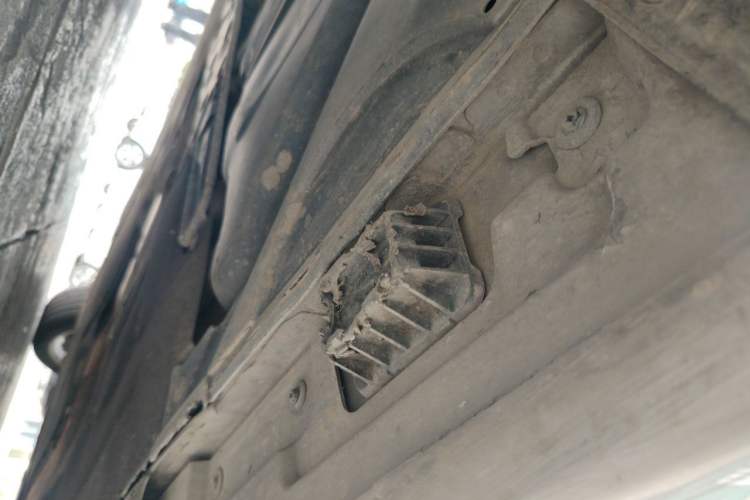 Used BMW 5 Series 2013 525Li Leading Model Chassis Rear Right