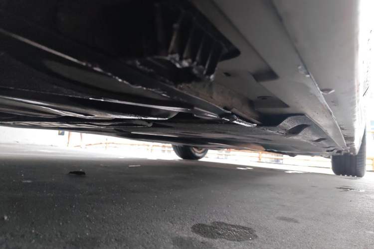 Used BMW 5 Series 2013 525Li Luxury Model Chassis Rear Right