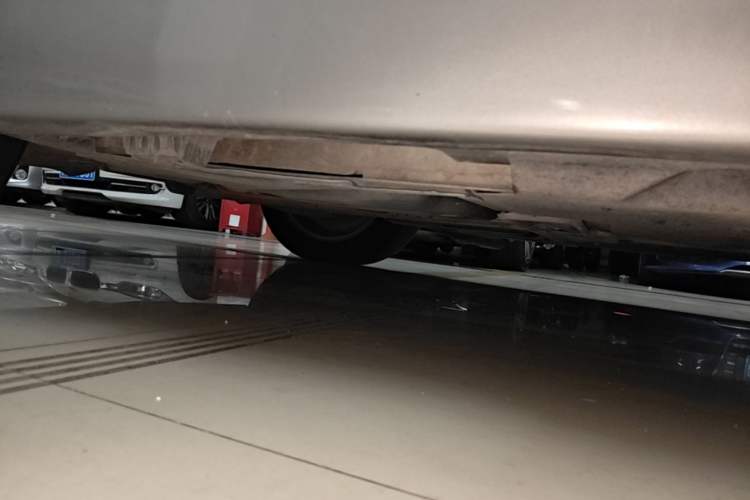 Used BMW 5 Series 2013 525Li Luxury Model Chassis Rear Right