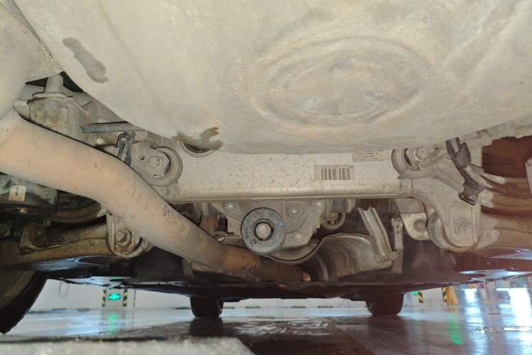 Used BMW 5 Series 2013 525Li Leading Model Chassis Rear
