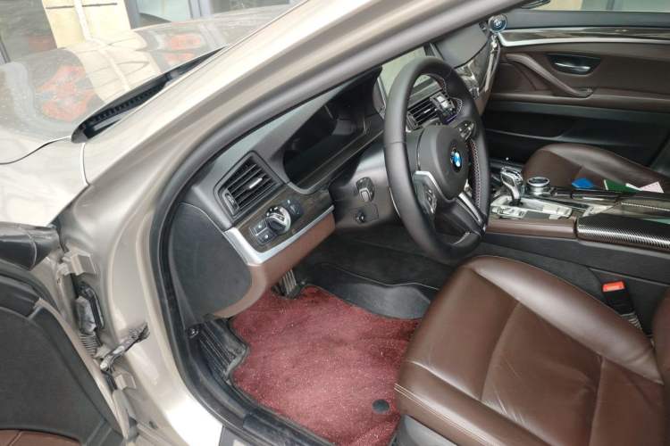 Used BMW 5 Series 2013 525Li Leading Model Driver Seat