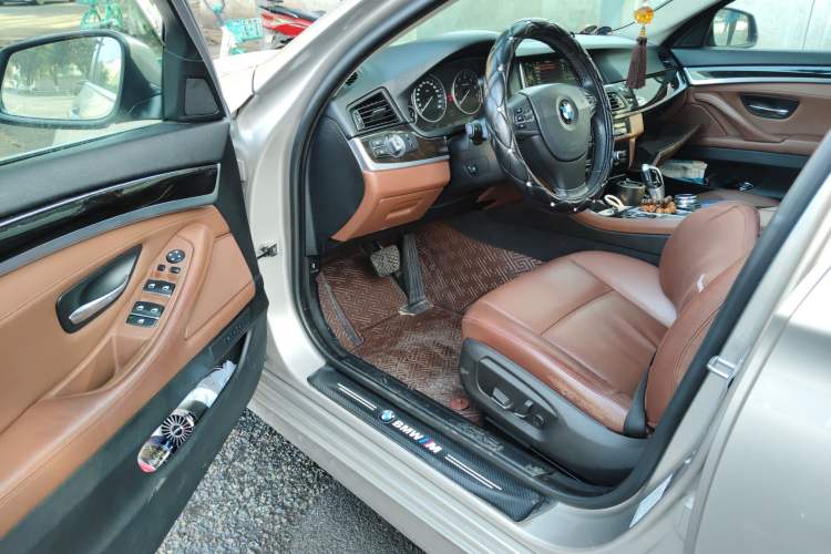 Used BMW 5 Series 2013 530Li Leading Model Driver Seat